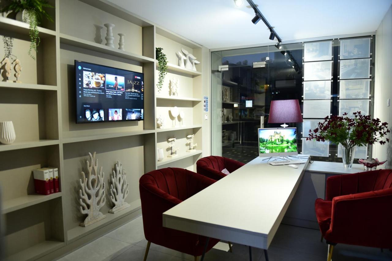 Levante Holiday Apartments Larnaca Ngoại thất bức ảnh