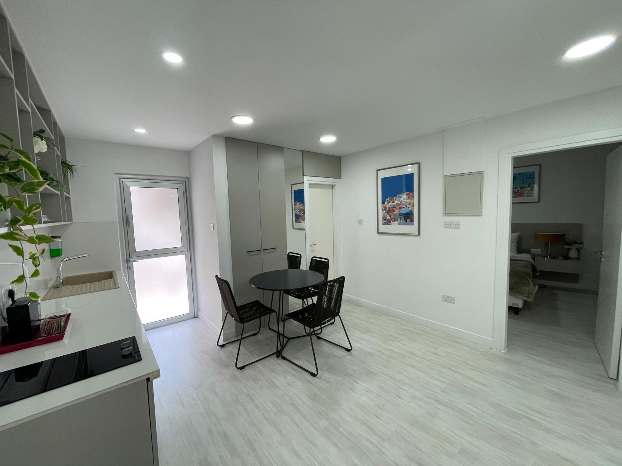 Levante Holiday Apartments Larnaca Ngoại thất bức ảnh
