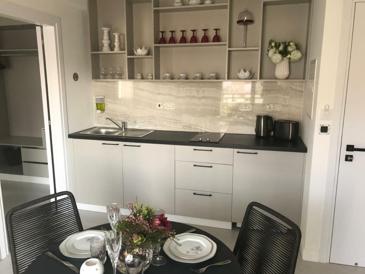 Levante Holiday Apartments Larnaca Ngoại thất bức ảnh